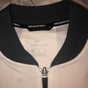 Nike Basketball Dri-Fir sweater/windbreaker.